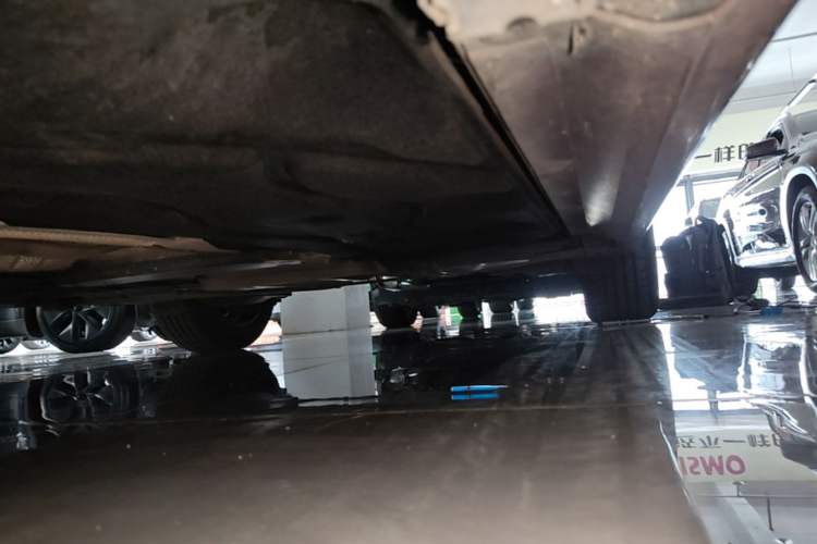 Used BMW 2 Series Active Tourer 2015 218i Sports Design Package Left Side Sill