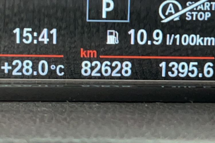 Used BMW 2 Series Active Tourer 2015 218i Sports Design Package Odometer Close Up