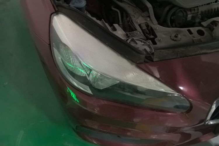 Used BMW 2 Series Active Tourer 2015 218i Leading Model Right Front Headlight