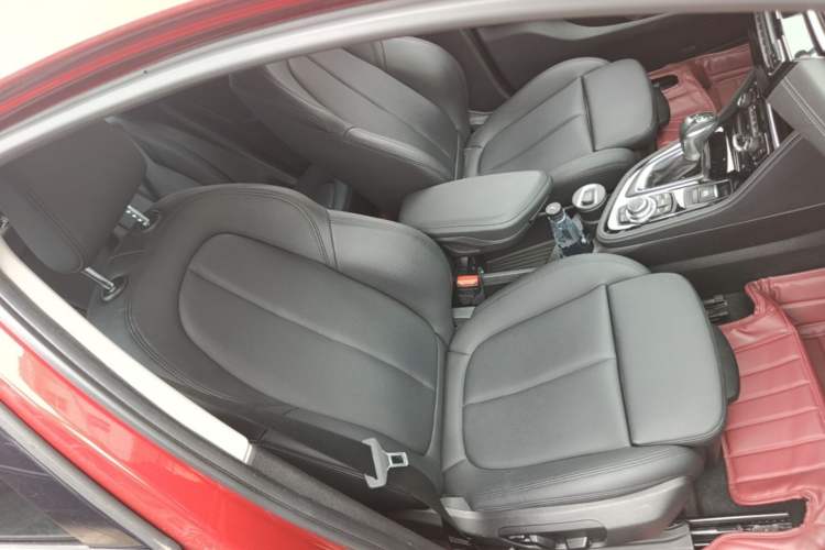 Used BMW 2 Series Active Tourer 2015 218i Sports Design Package Right Front Seat