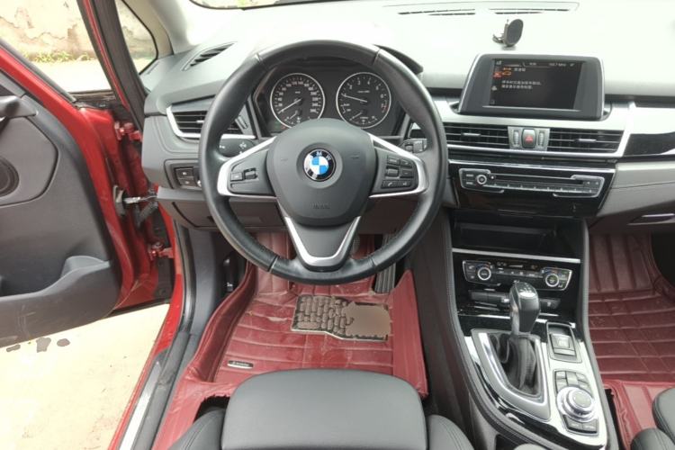 Used BMW 2 Series Active Tourer 2015 218i Sports Design Package Steering Wheel