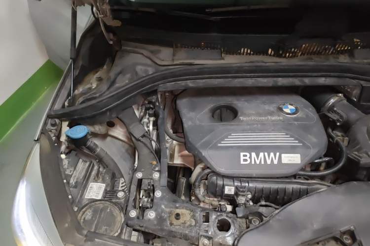 Used BMW 2 Series Active Tourer 2015 218i Sports Design Package Engine Bay Right