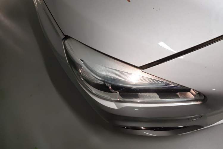Used BMW 2 Series Active Tourer 2015 218i Sports Design Package Right Front Headlight