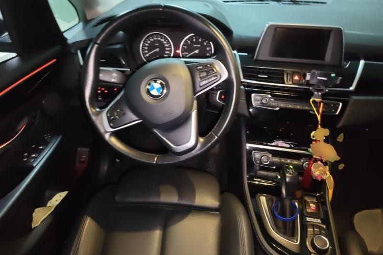 Used BMW 2 Series Active Tourer 2015 218i Sports Design Package Steering Wheel