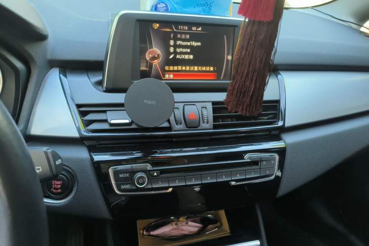 Used BMW 2 Series Active Tourer 2015 218i Leading Model Audio And AC Panel