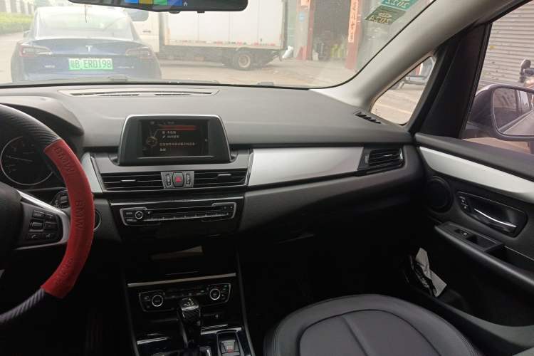 Used BMW 2 Series Active Tourer 2015 218i Leading Model Audio And AC Panel