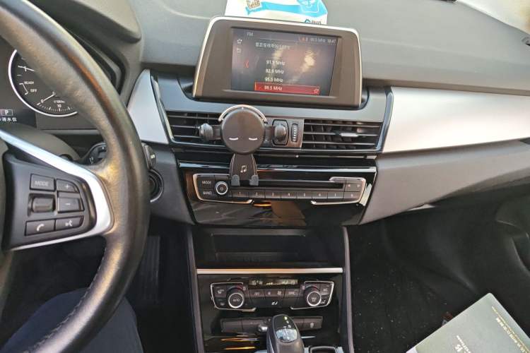 Used BMW 2 Series Active Tourer 2015 218i Leading Model Audio And AC Panel