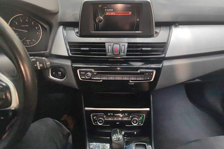 Used BMW 2 Series Active Tourer 2015 218i Leading Model Audio And AC Panel