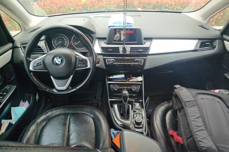 Used BMW 2 Series Active Tourer 2015 218i Leading Model Center Console