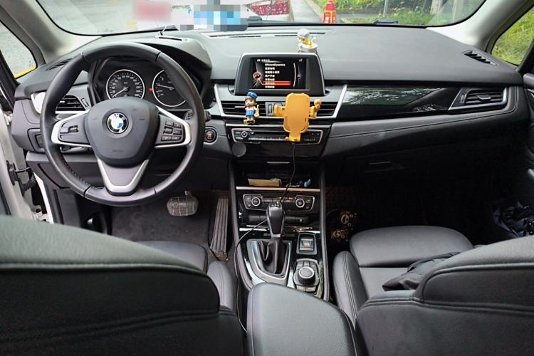 Used BMW 2 Series Active Tourer 2015 218i Sports Design Package Center Console