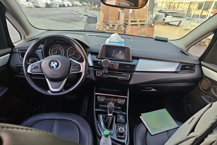 Used BMW 2 Series Active Tourer 2015 218i Leading Model Center Console