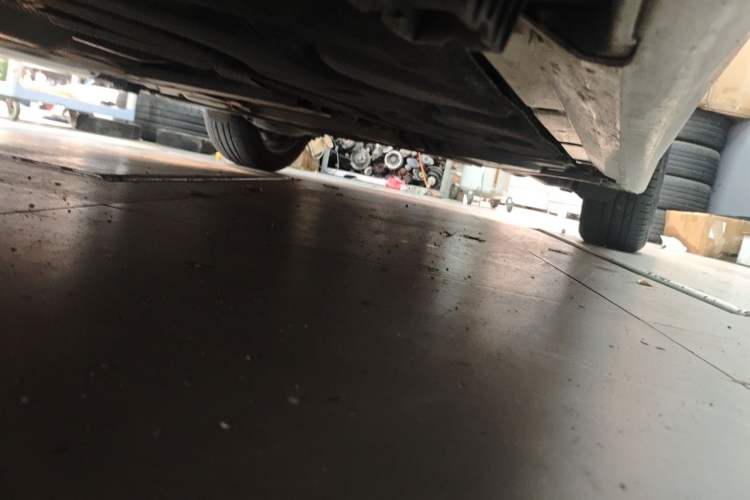 Used BMW 2 Series Active Tourer 2015 218i Sports Design Package Chassis Front Left