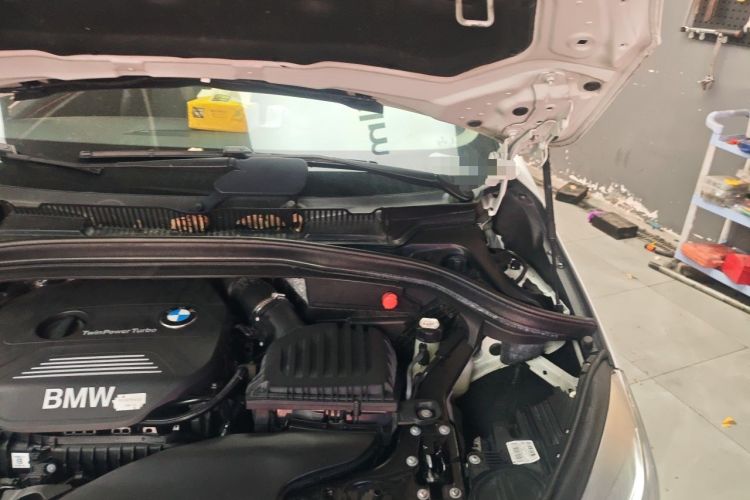 Used BMW 2 Series Active Tourer 2015 218i Sports Design Package Engine Bay Left
