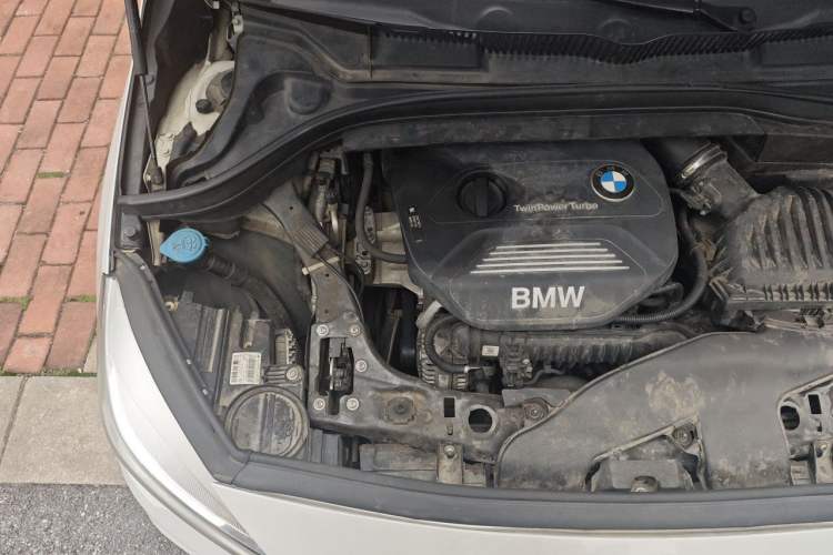 Used BMW 2 Series Active Tourer 2015 218i Sports Design Package Engine Bay Right