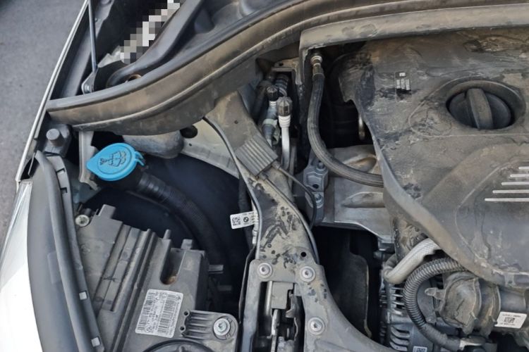 Used BMW 2 Series Active Tourer 2015 218i Leading Model Engine Bay Right