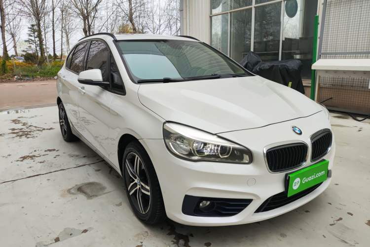 Used BMW 2 Series Active Tourer 2015 218i Sports Design Package Exterior 1