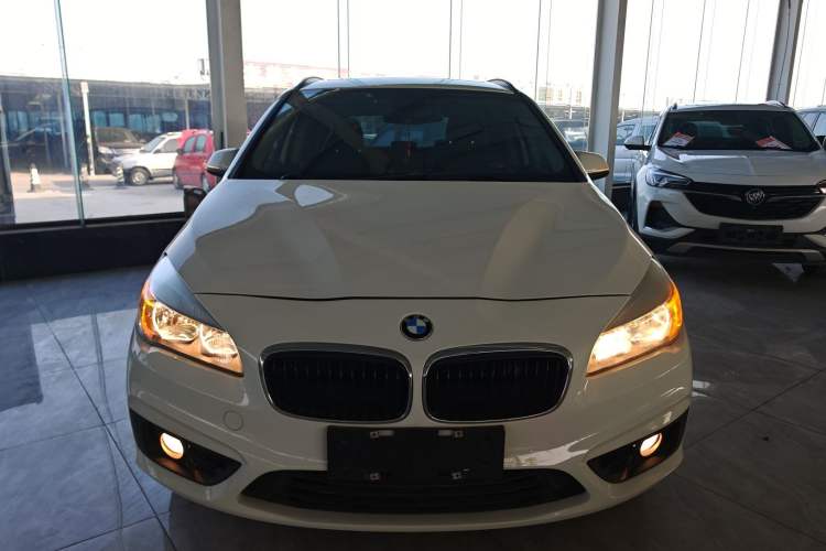 Used BMW 2 Series Active Tourer 2015 218i Leading Model Exterior 1