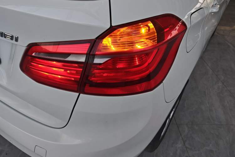 Used BMW 2 Series Active Tourer 2015 218i Leading Model Exterior 6