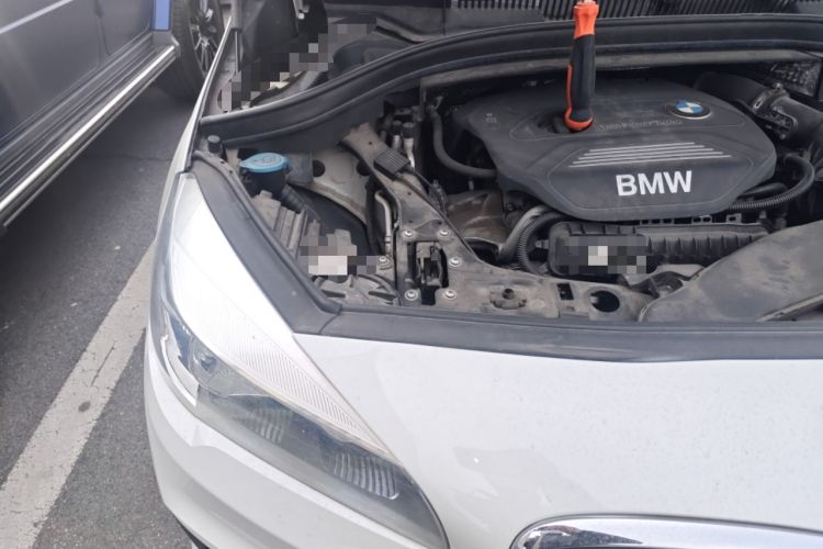 Used BMW 2 Series Active Tourer 2015 218i Sports Design Package Exterior 6