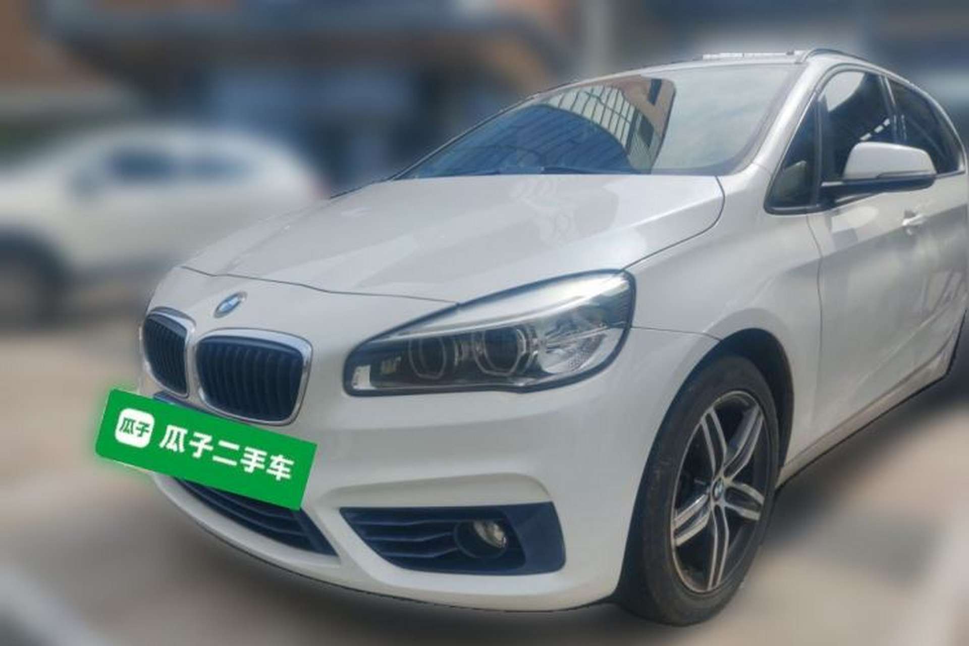 Used BMW 2 Series Active Tourer 2015 218i Sports Design Package Front Left 45 Deg
