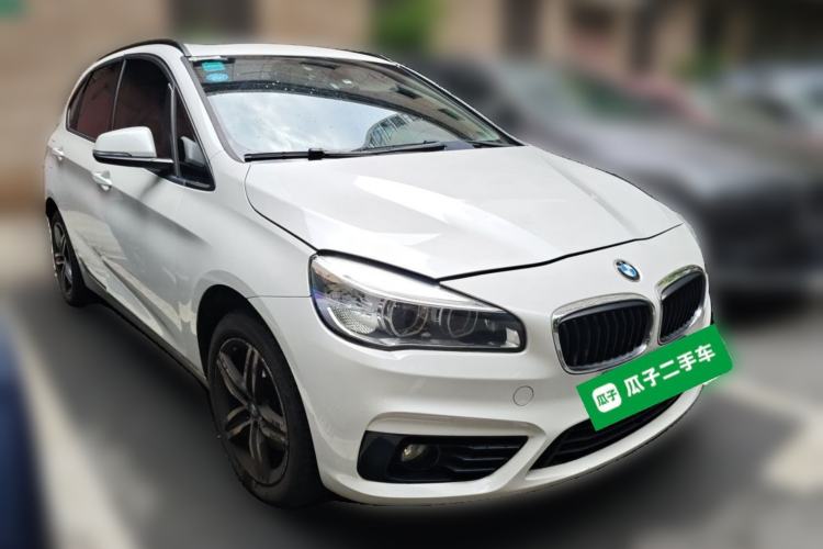 Used BMW 2 Series Active Tourer 2015 218i Sports Design Package Front Right 45 Deg