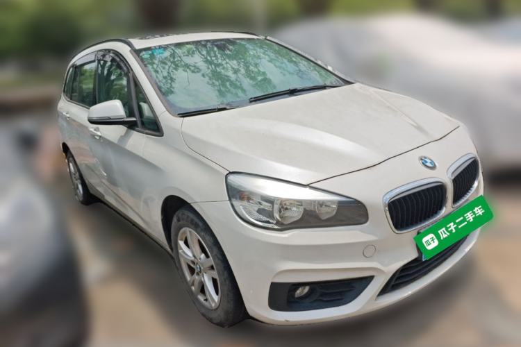 Used BMW 2 Series Active Tourer 2015 218i Leading Model Front Right 45 Deg