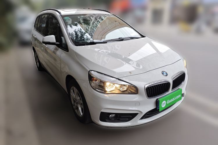 Used BMW 2 Series Active Tourer 2015 218i Leading Model Front Right 45 Deg