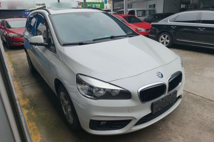Used BMW 2 Series Active Tourer 2015 218i Leading Model Front Right 45 Deg