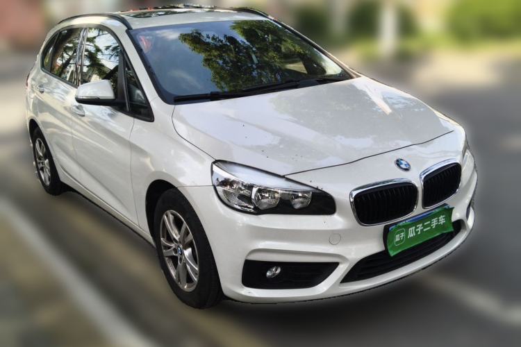 Used BMW 2 Series Active Tourer 2015 218i Leading Model Front Right 45 Deg