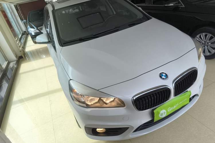 Used BMW 2 Series Active Tourer 2015 218i Leading Model Front Right 45 Deg