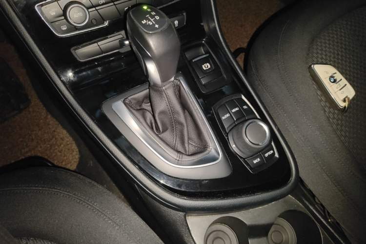 Used BMW 2 Series Active Tourer 2015 218i Leading Model Gear Lever