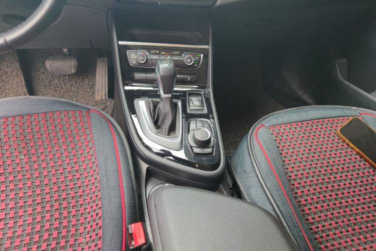 Used BMW 2 Series Active Tourer 2015 218i Leading Model Gear Lever