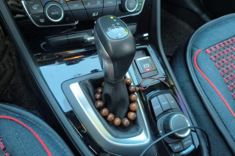 Used BMW 2 Series Active Tourer 2015 218i Leading Model Gear Lever