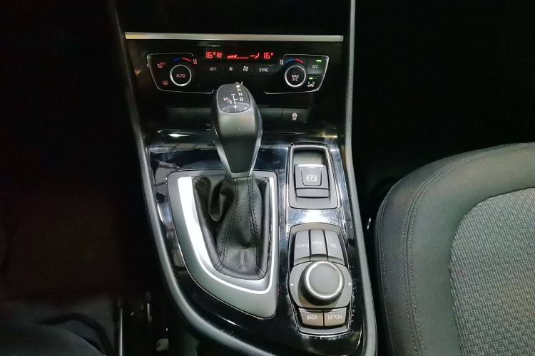 Used BMW 2 Series Active Tourer 2015 218i Leading Model Gear Lever