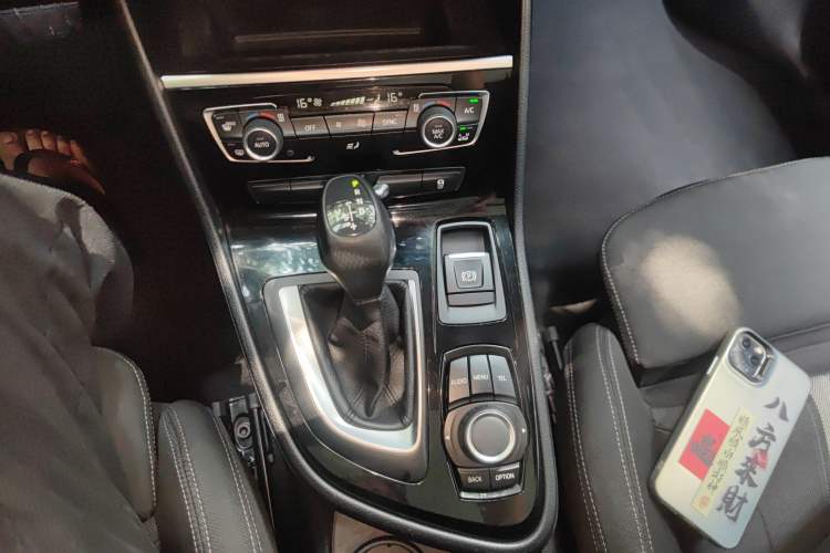 Used BMW 2 Series Active Tourer 2015 218i Leading Model Gear Lever