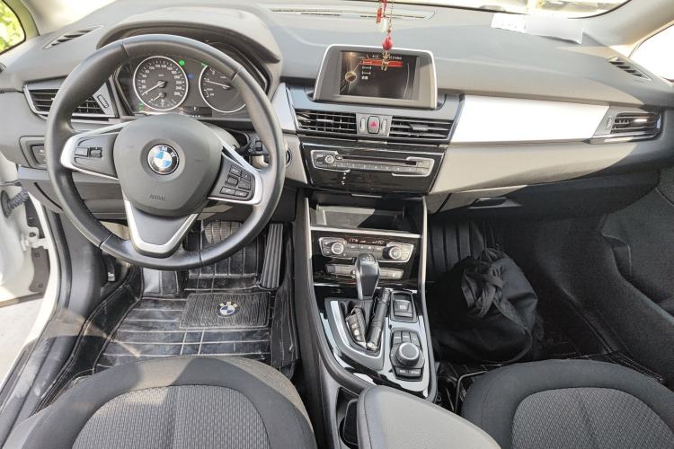Used BMW 2 Series Active Tourer 2015 218i Leading Model Interior 2