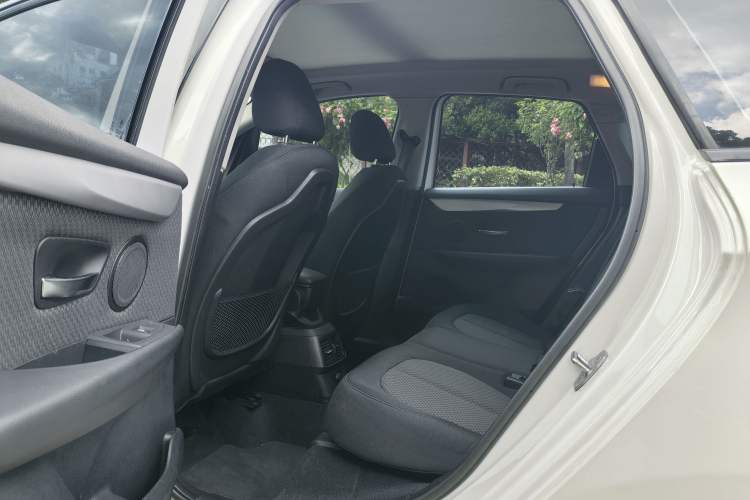 Used BMW 2 Series Active Tourer 2015 218i Leading Model Interior 2