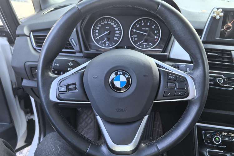 Used BMW 2 Series Active Tourer 2015 218i Leading Model Interior 2