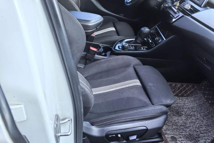 Used BMW 2 Series Active Tourer 2015 218i Leading Model Interior 9