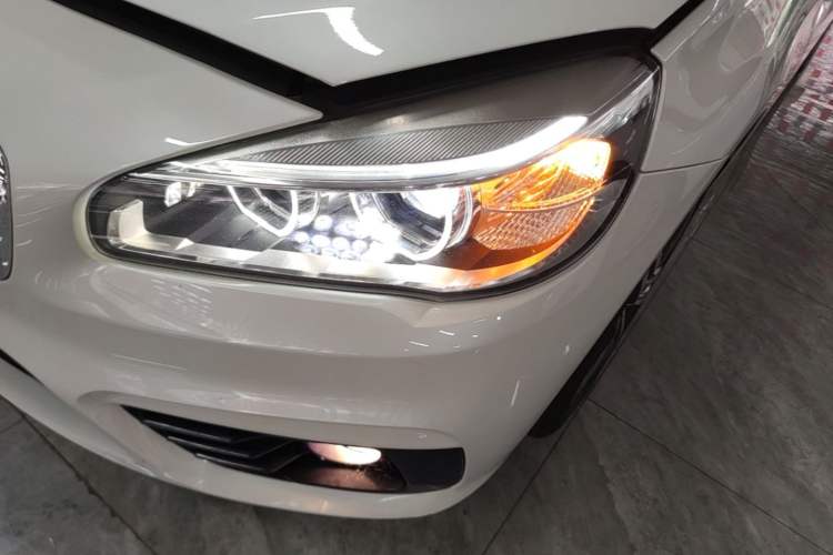 Used BMW 2 Series Active Tourer 2015 218i Sports Design Package Left Front Headlight