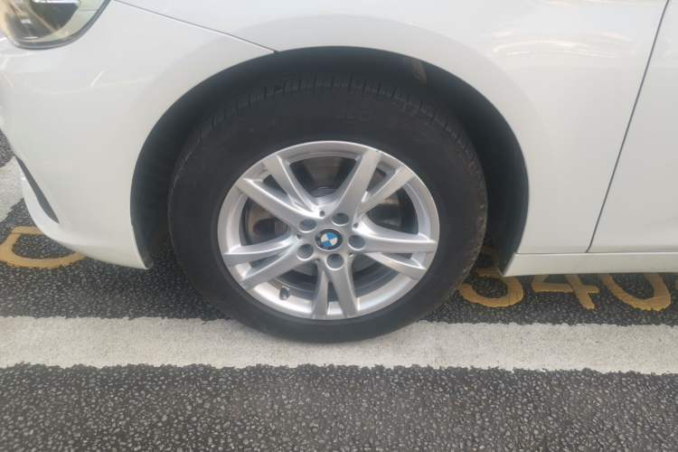 Used BMW 2 Series Active Tourer 2015 218i Leading Model Left Front Wheel Hub