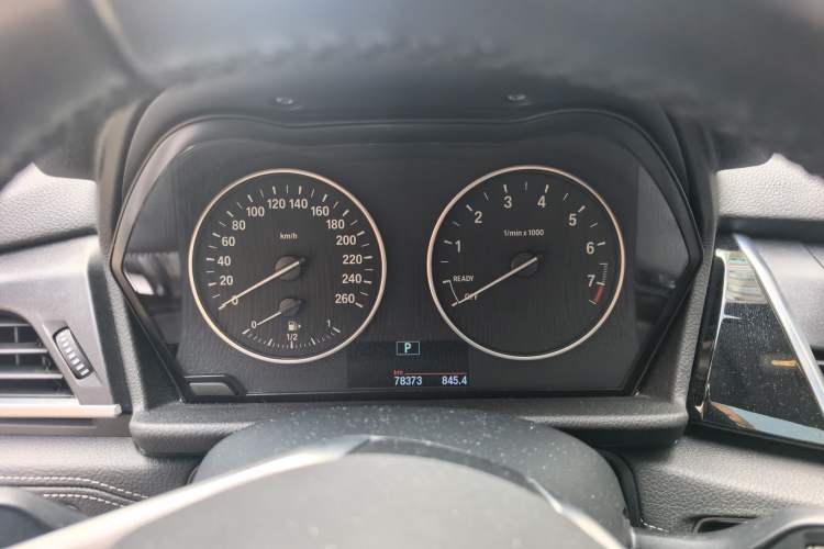 Used BMW 2 Series Active Tourer 2015 218i Sports Design Package Odometer Close Up
