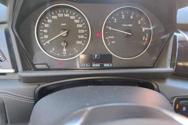 Used BMW 2 Series Active Tourer 2015 218i Sports Design Package Odometer Close Up