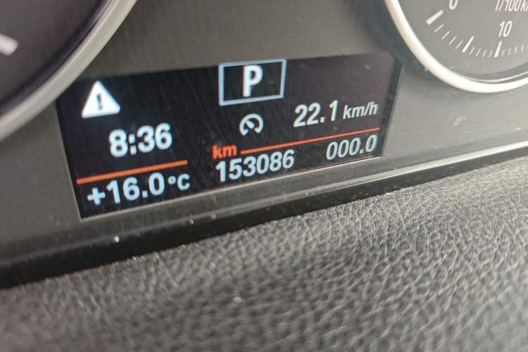 Used BMW 2 Series Active Tourer 2015 218i Leading Model Odometer Close Up