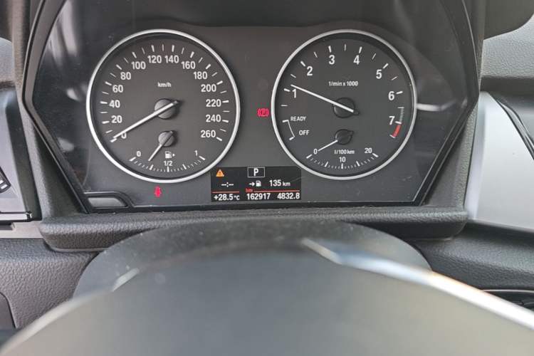 Used BMW 2 Series Active Tourer 2015 218i Leading Model Odometer Close Up