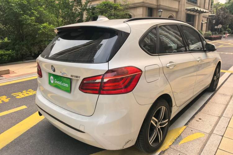 Used BMW 2 Series Active Tourer 2015 218i Sports Design Package Rear Right 45 Deg