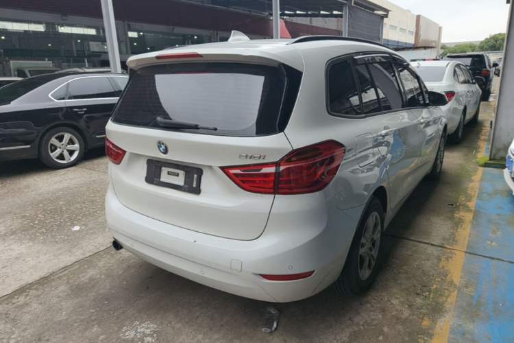 Used BMW 2 Series Active Tourer 2015 218i Leading Model Rear Right 45 Deg
