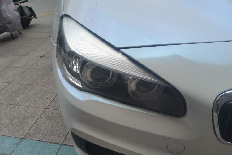 Used BMW 2 Series Active Tourer 2015 218i Leading Model Right Front Headlight