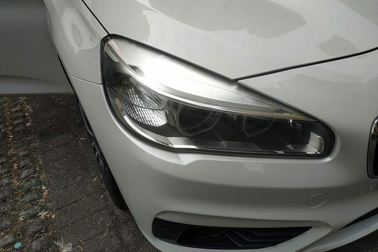 Used BMW 2 Series Active Tourer 2015 218i Sports Design Package Right Front Headlight
