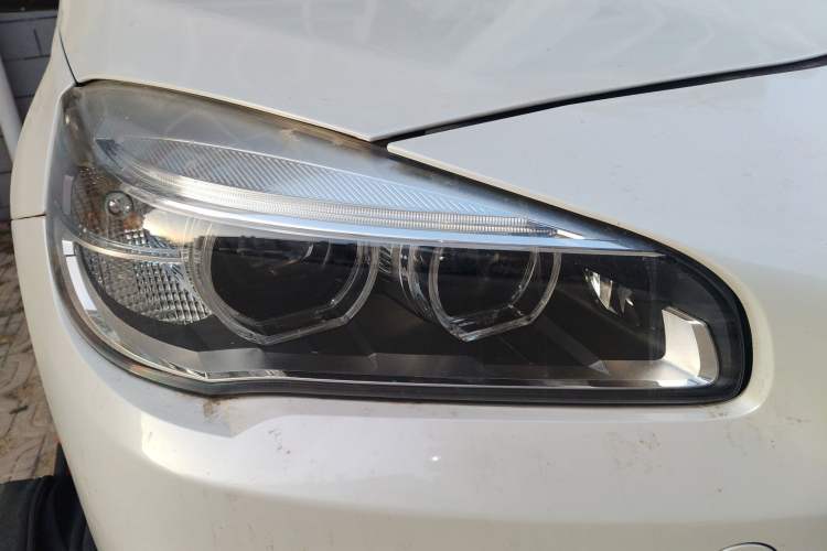 Used BMW 2 Series Active Tourer 2015 218i Sports Design Package Right Front Headlight